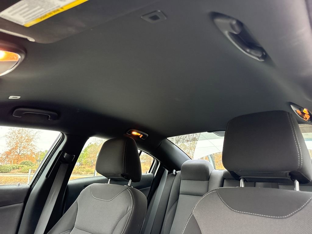 Used 2017 Dodge Charger SE image 22