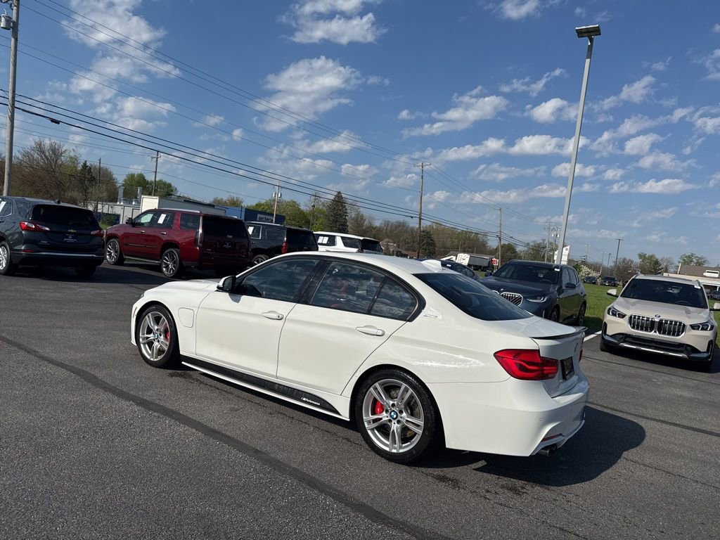 Used 2017 BMW 330e RWD image 5