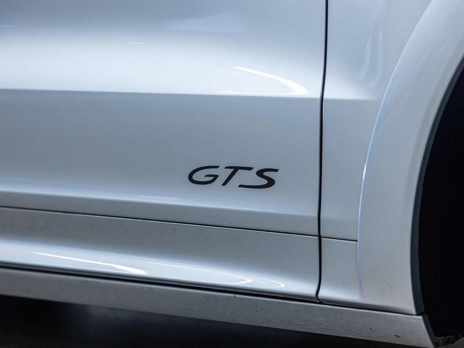 Certified 2023 Porsche Cayenne GTS AWD/4WD image 21