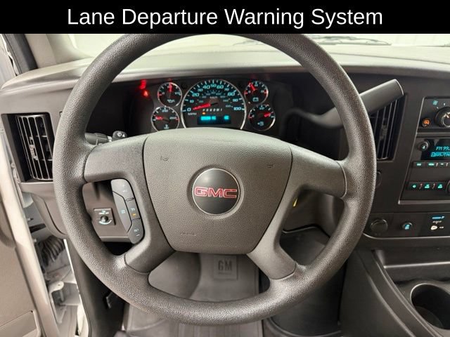 Certified 2025 GMC Savana 3500 LT w/ LT Preferred Equipment Group RWD image 9