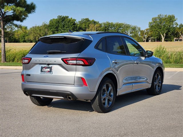 Used 2024 Ford Escape ST-Line image 7