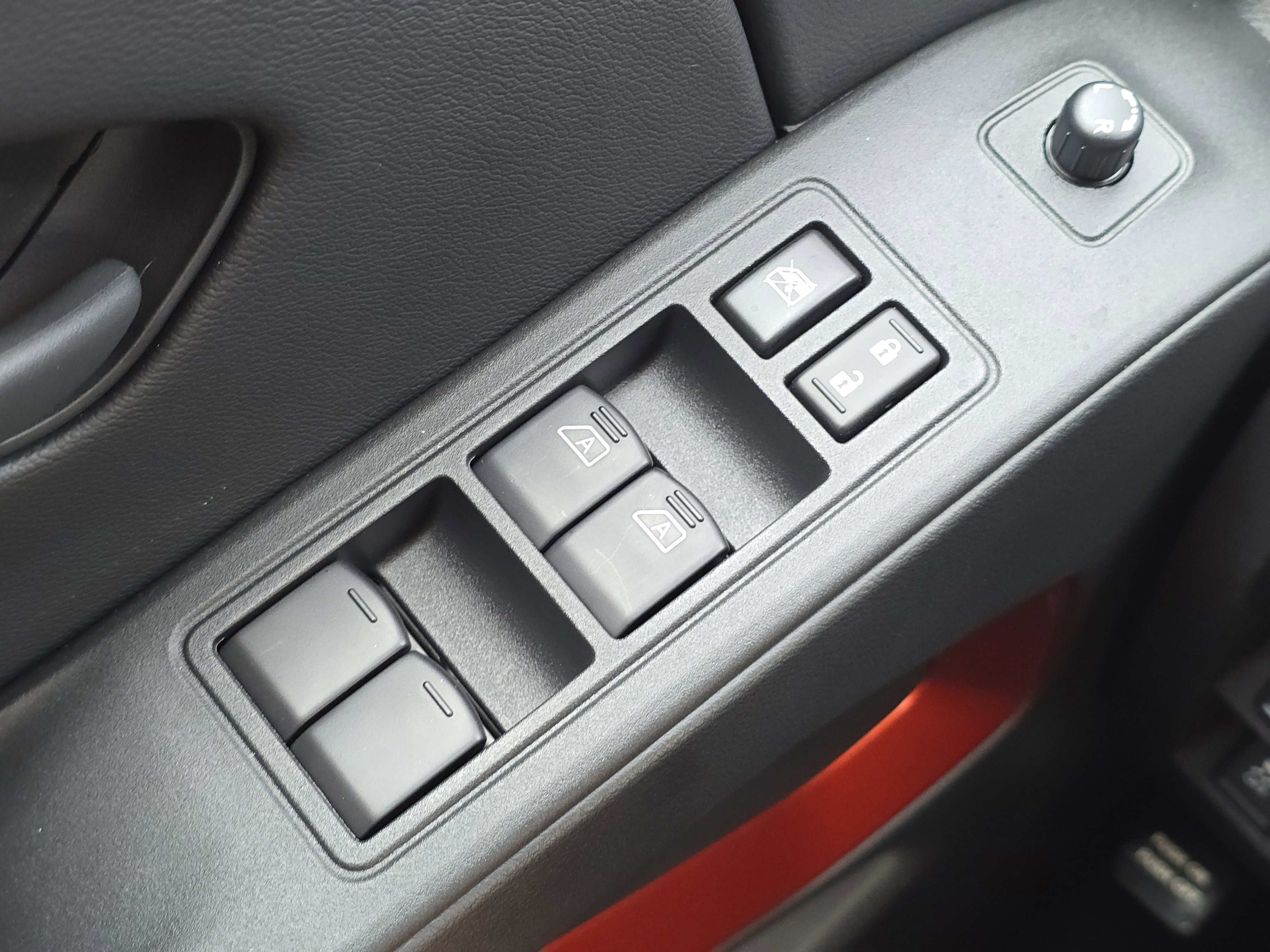 New 2026 Nissan Frontier PRO-4X w/ Pro Premium Package image 12