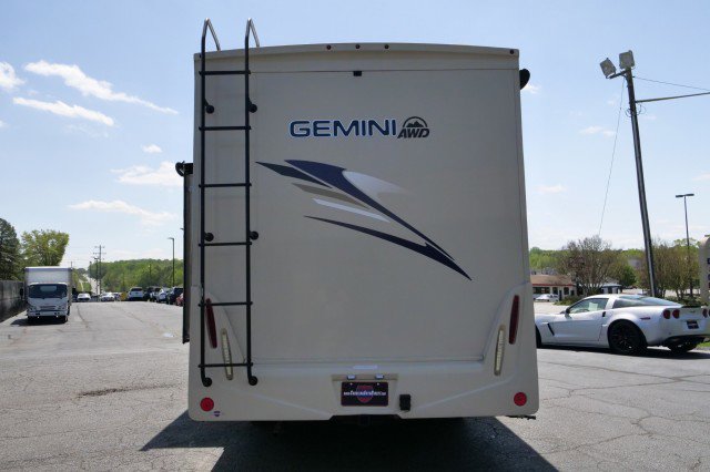 Used 2020 Ford Transit 350 138 Low Roof DRW AWD w/ Motorhome Prep Package image 6