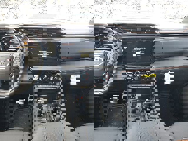 New 2026 GMC Sierra 1500 AT4 w/ Technology Package image 16