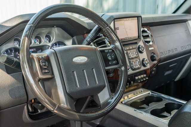 Used 2013 Ford F250 Lariat w/ Lariat Ultimate Pkg AWD/4WD image 24