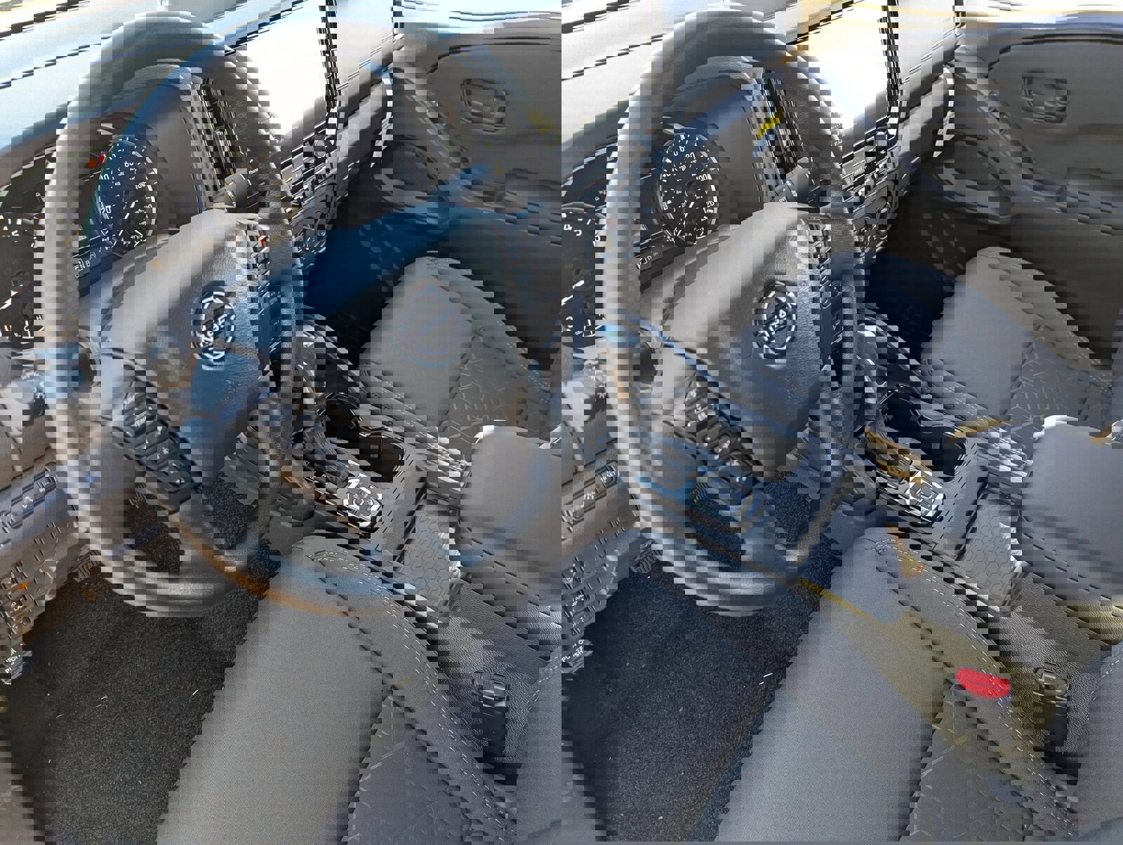 New 2026 Nissan Frontier SV w/ Tow Package image 11