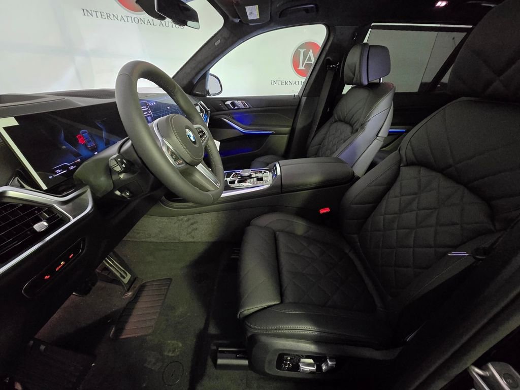 New 2026 BMW X7 xDrive40i w/ M Sport Package image 11