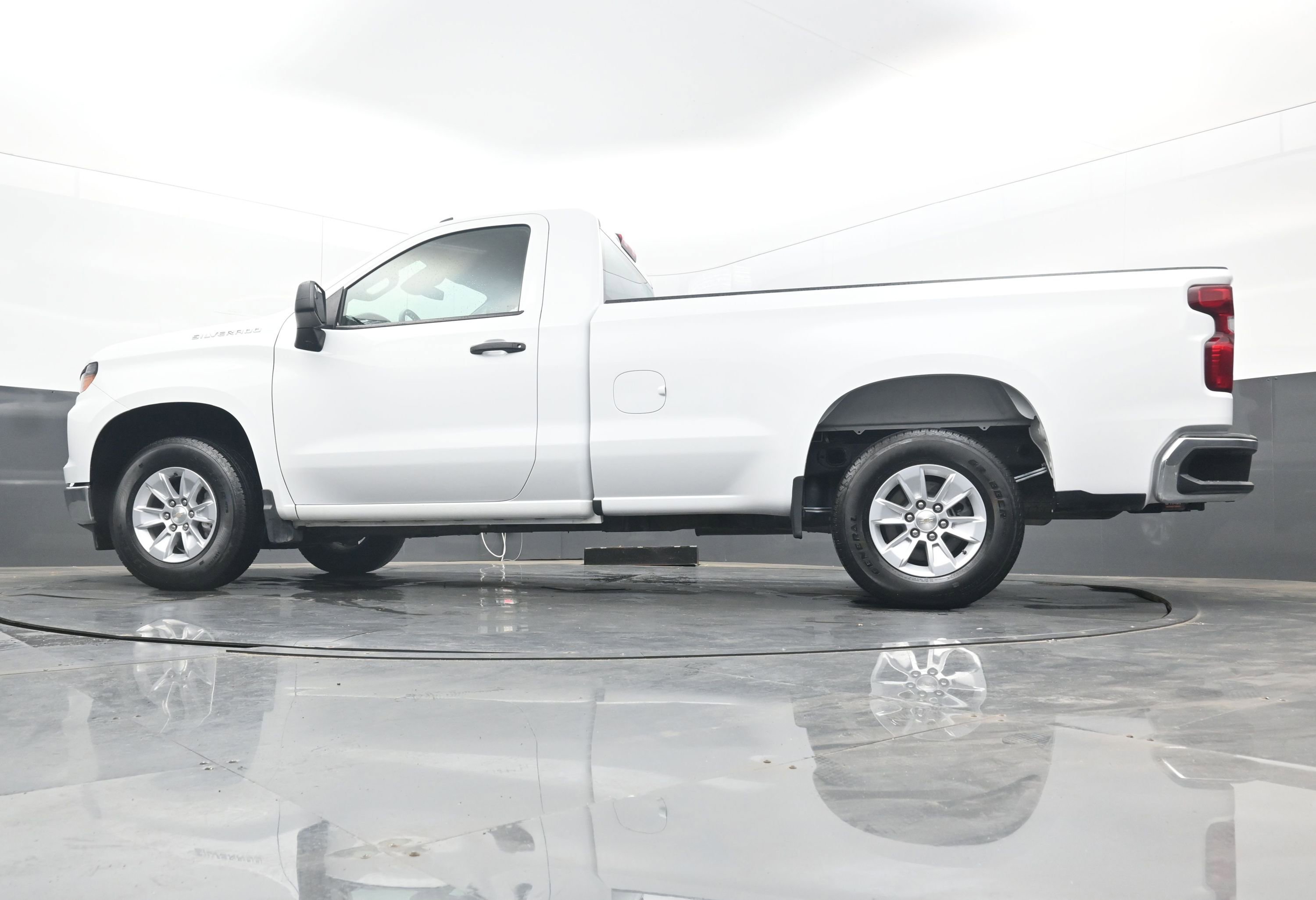 Certified 2024 Chevrolet Silverado 1500 W/T w/ WT Fleet Convenience Package image 24