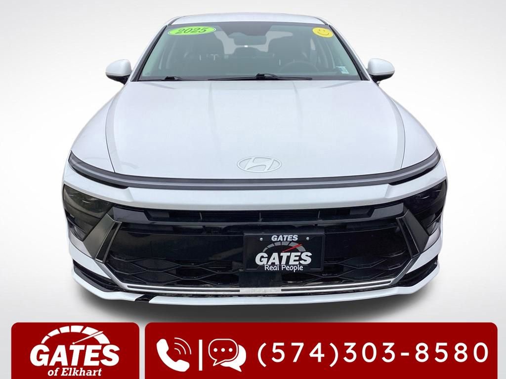 Used 2025 Hyundai Sonata SEL image 2