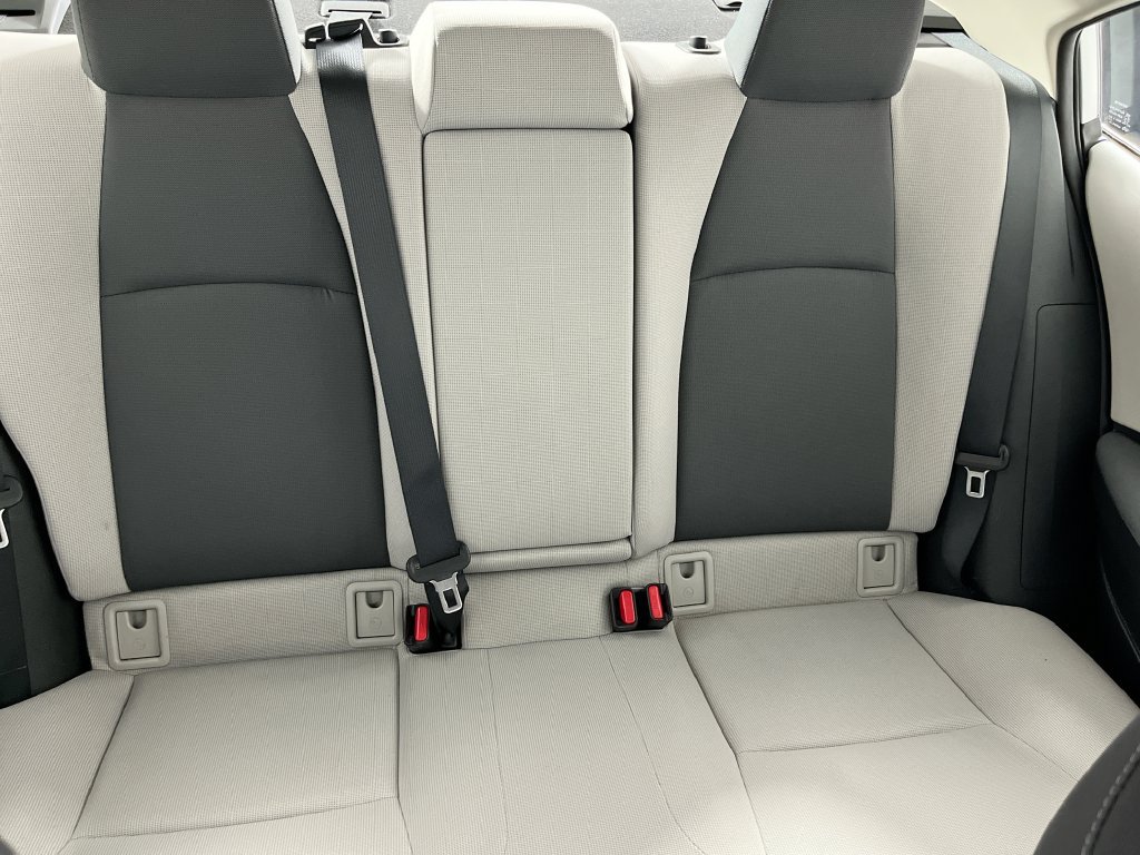 Used 2022 Toyota Corolla LE FWD image 29
