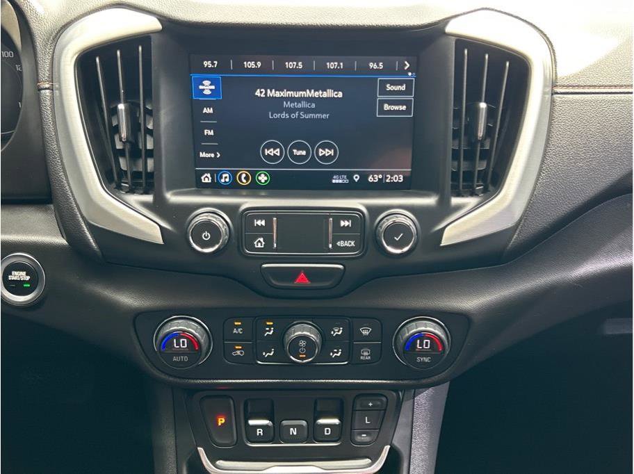 Used 2020 GMC Terrain SLT AWD/4WD image 16
