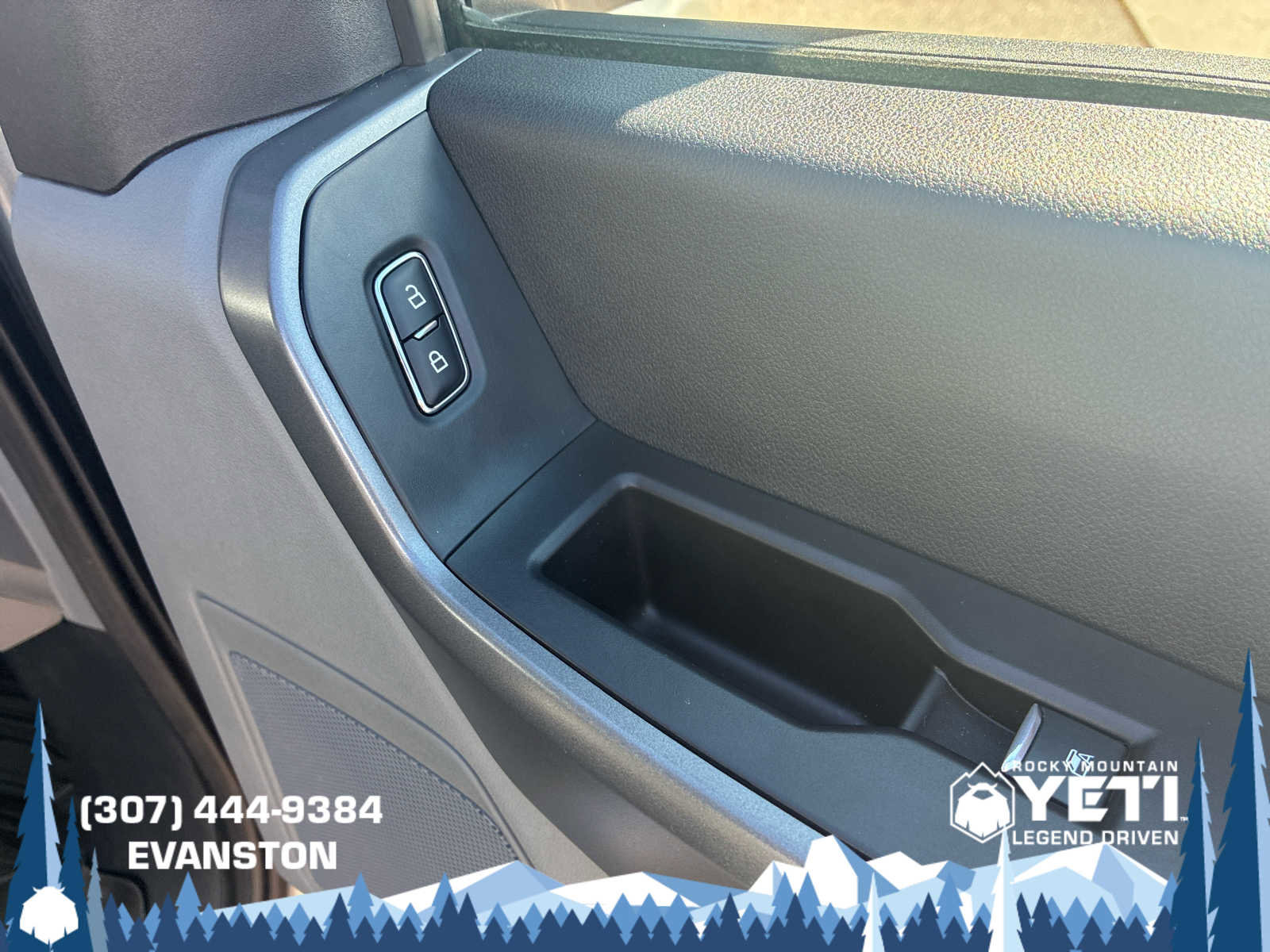 Used 2023 Ford F350 XLT w/ FX4 Off-Road Package AWD/4WD image 27