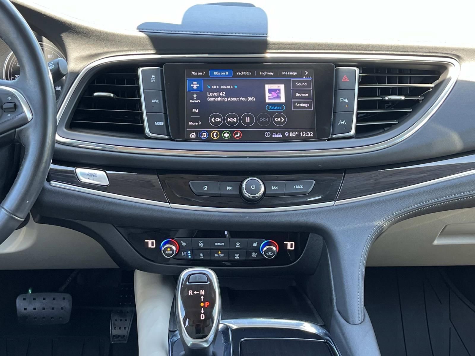 Used 2020 Buick Enclave Premium w/ Trailering Package, 5000 lbs. AWD/4WD image 16