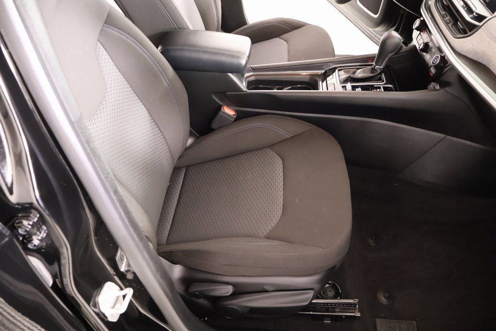 Used 2025 Jeep Compass Sport image 12