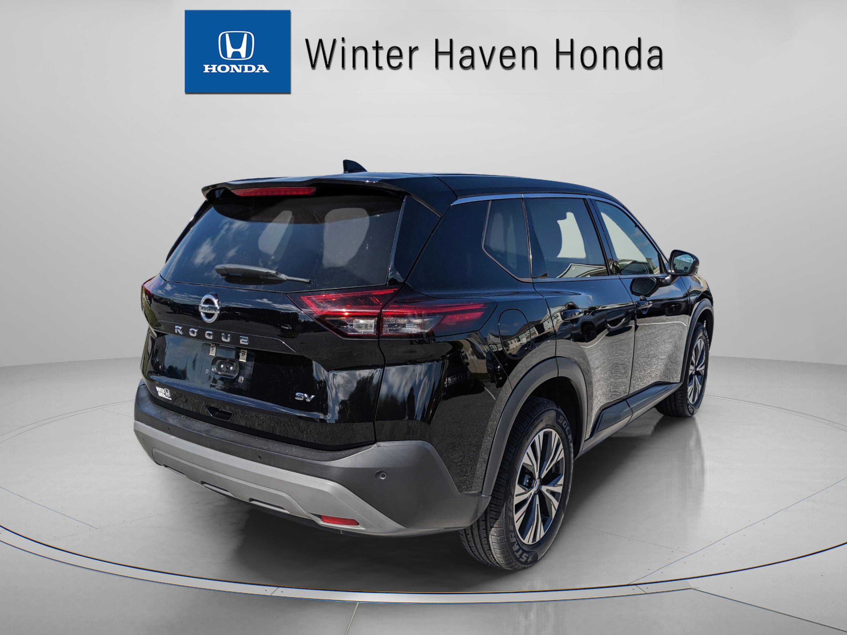 Used 2021 Nissan Rogue SV image 8