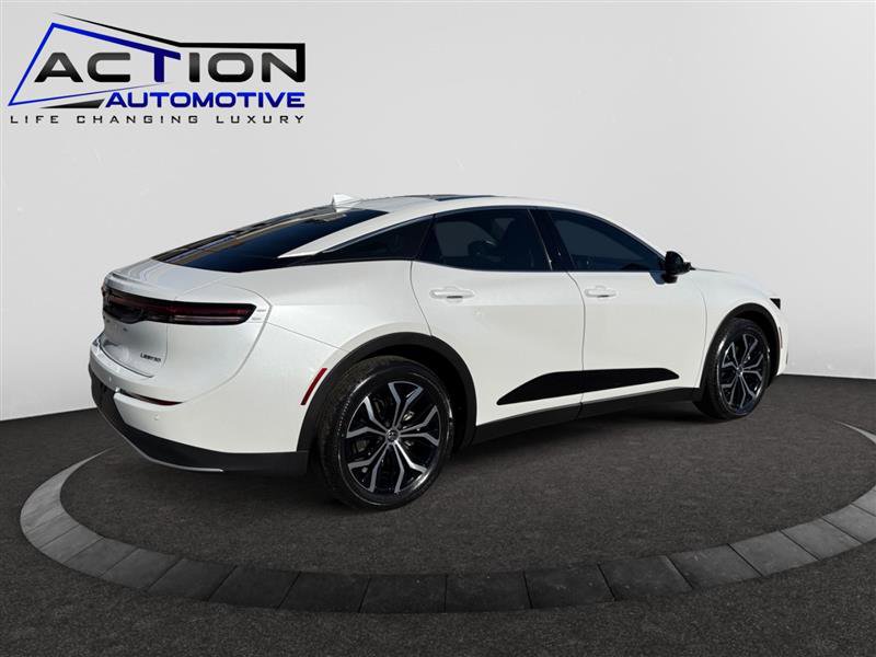 Used 2023 Toyota Crown image 8