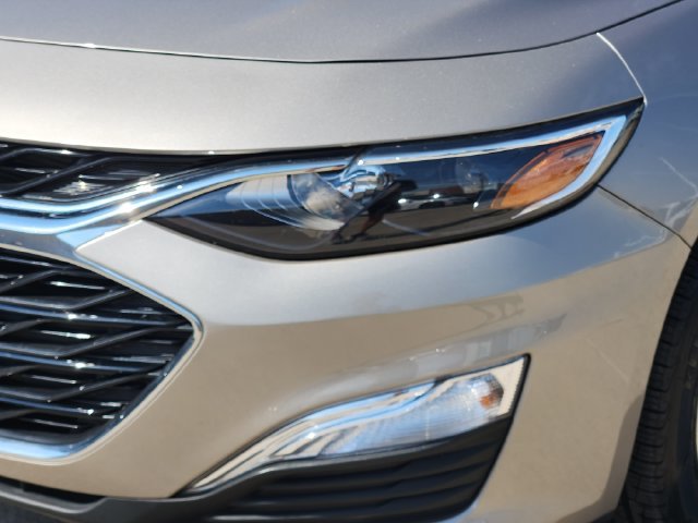 Used 2024 Chevrolet Malibu RS FWD image 16