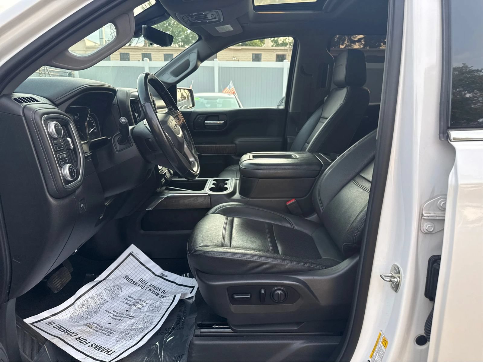 Used 2020 GMC Sierra 1500 Denali w/ Technology Package AWD/4WD image 9