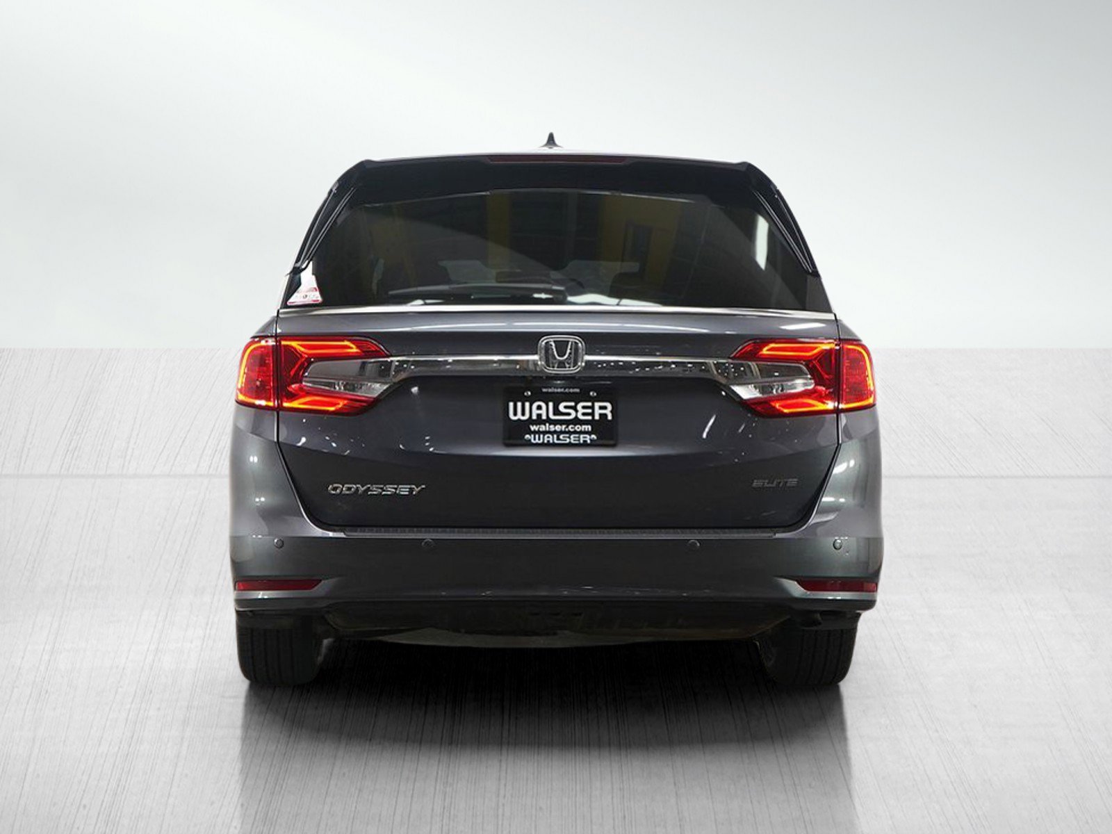 Used 2019 Honda Odyssey Elite image 4