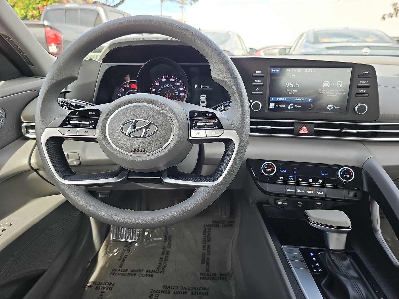 Certified 2023 Hyundai Elantra SEL image 15