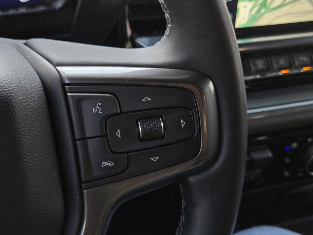 Used 2025 Chevrolet Silverado 3500 High Country w/ Technology Package image 25