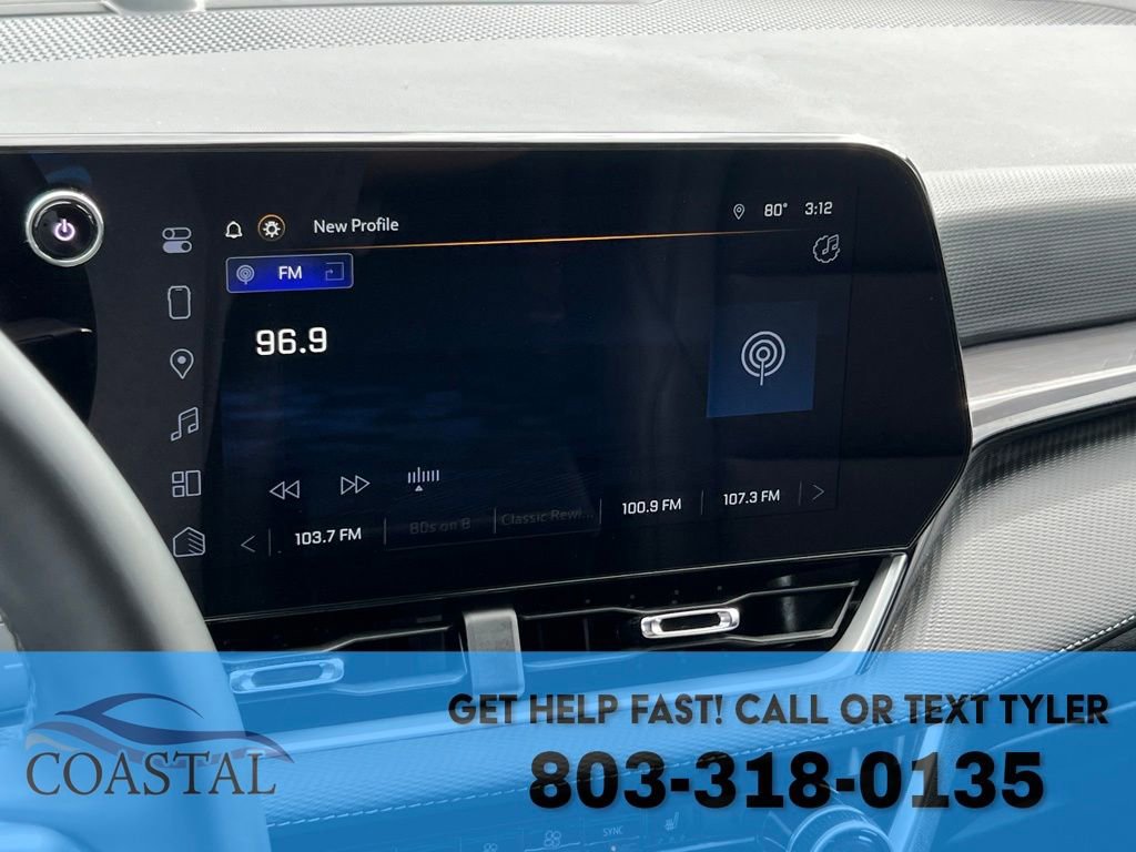 Used 2025 Chevrolet Equinox LT w/ Convenience Package II image 36