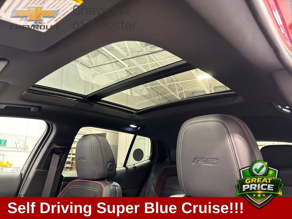 New 2025 Chevrolet Equinox EV RS w/ Active Safety Package 3 AWD/4WD image 3