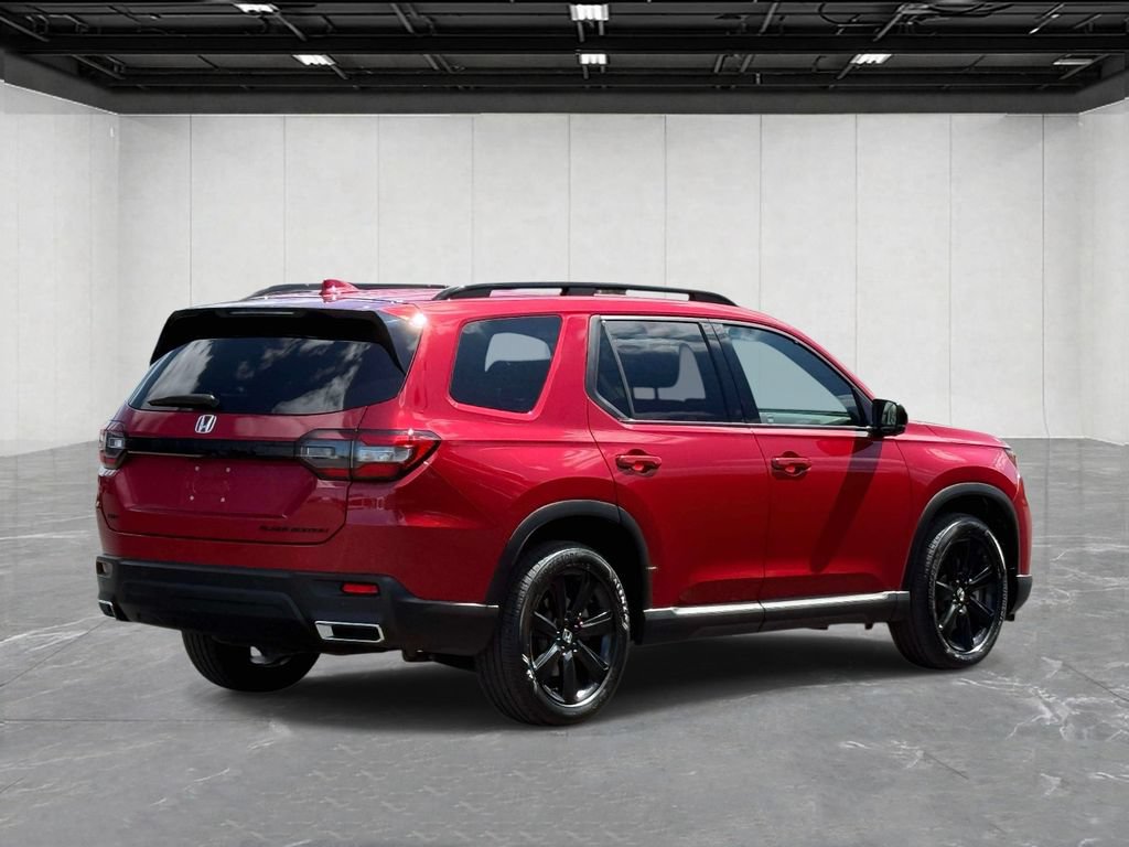 Used 2025 Honda Pilot Black Edition image 5