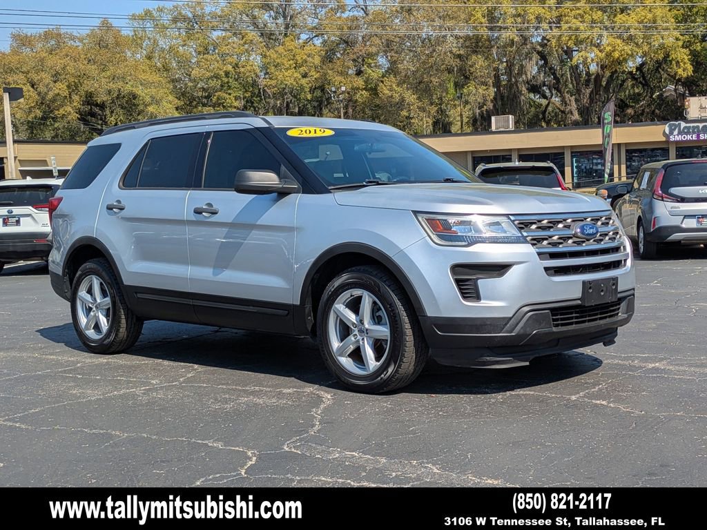 Used 2019 Ford Explorer Base image 1