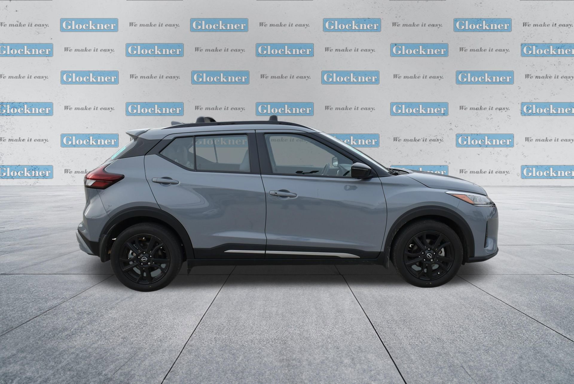 Used 2023 Nissan Kicks SR w/ SR Premium Package image 4