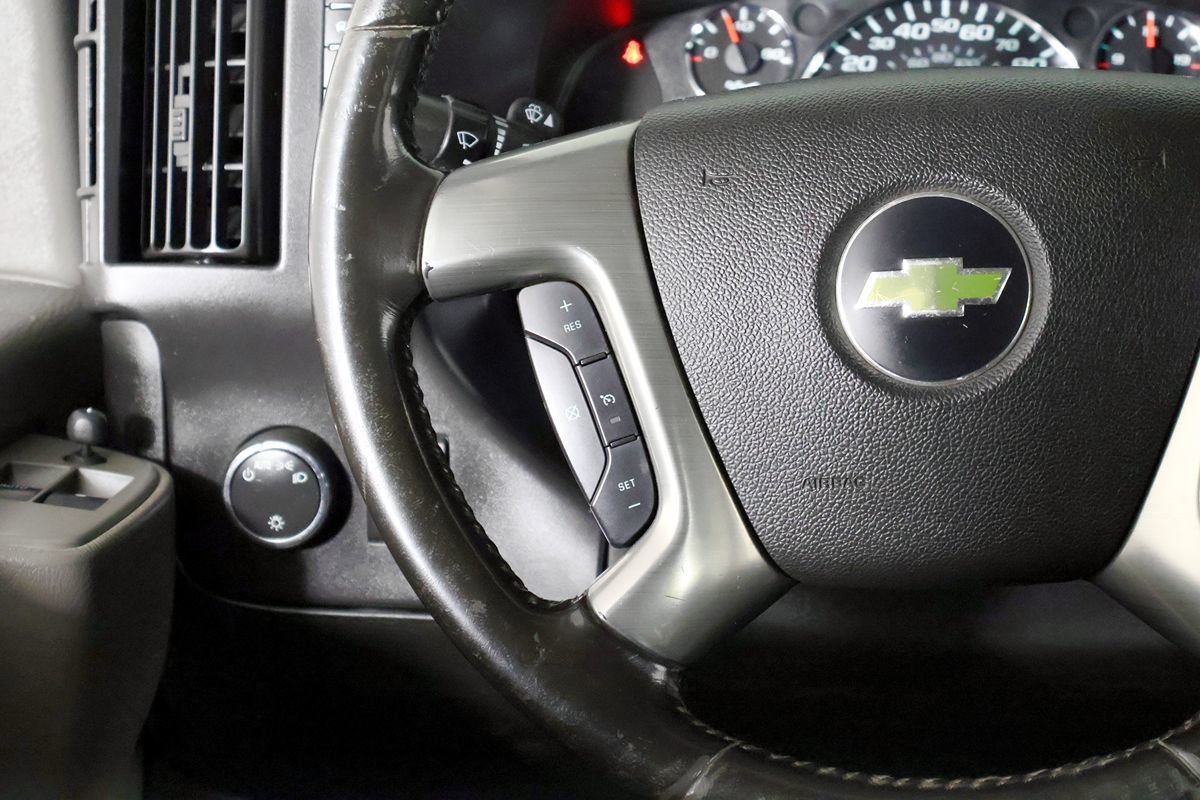 Used 2016 Chevrolet Express 3500 LS RWD image 20