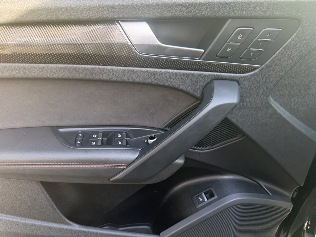 Used 2021 Audi SQ5 Premium Plus w/ Premium Plus Package AWD/4WD image 6