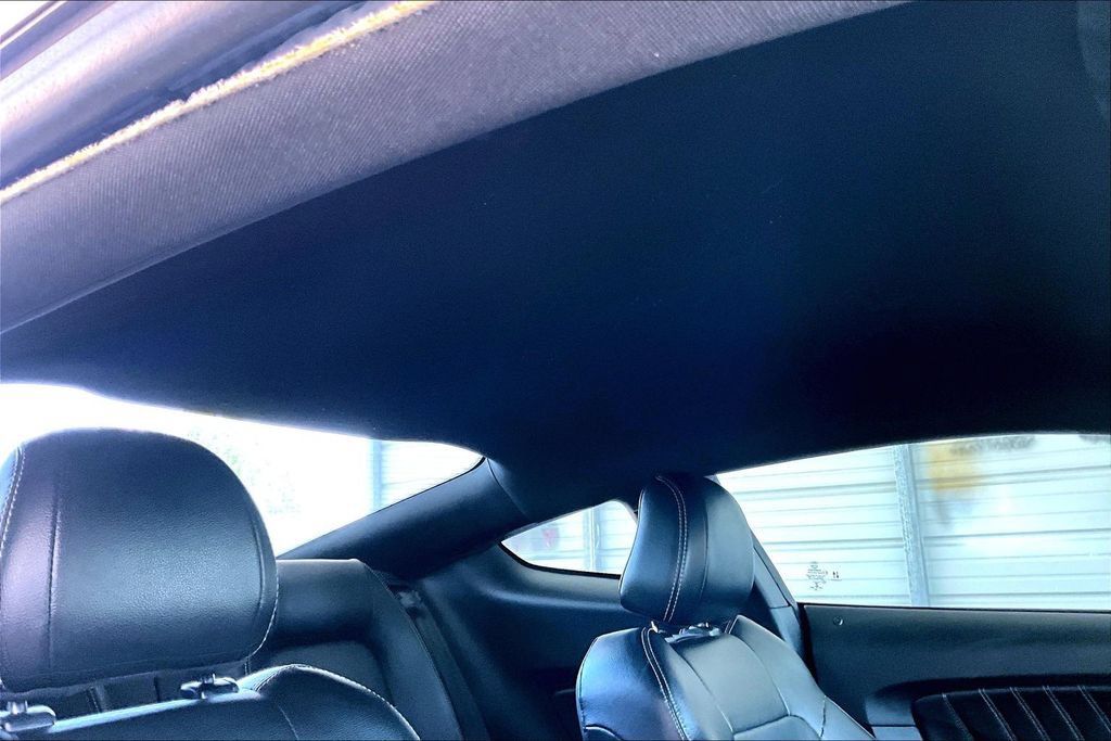 Used 2020 Ford Mustang GT Premium w/ GT Performance Package RWD image 19