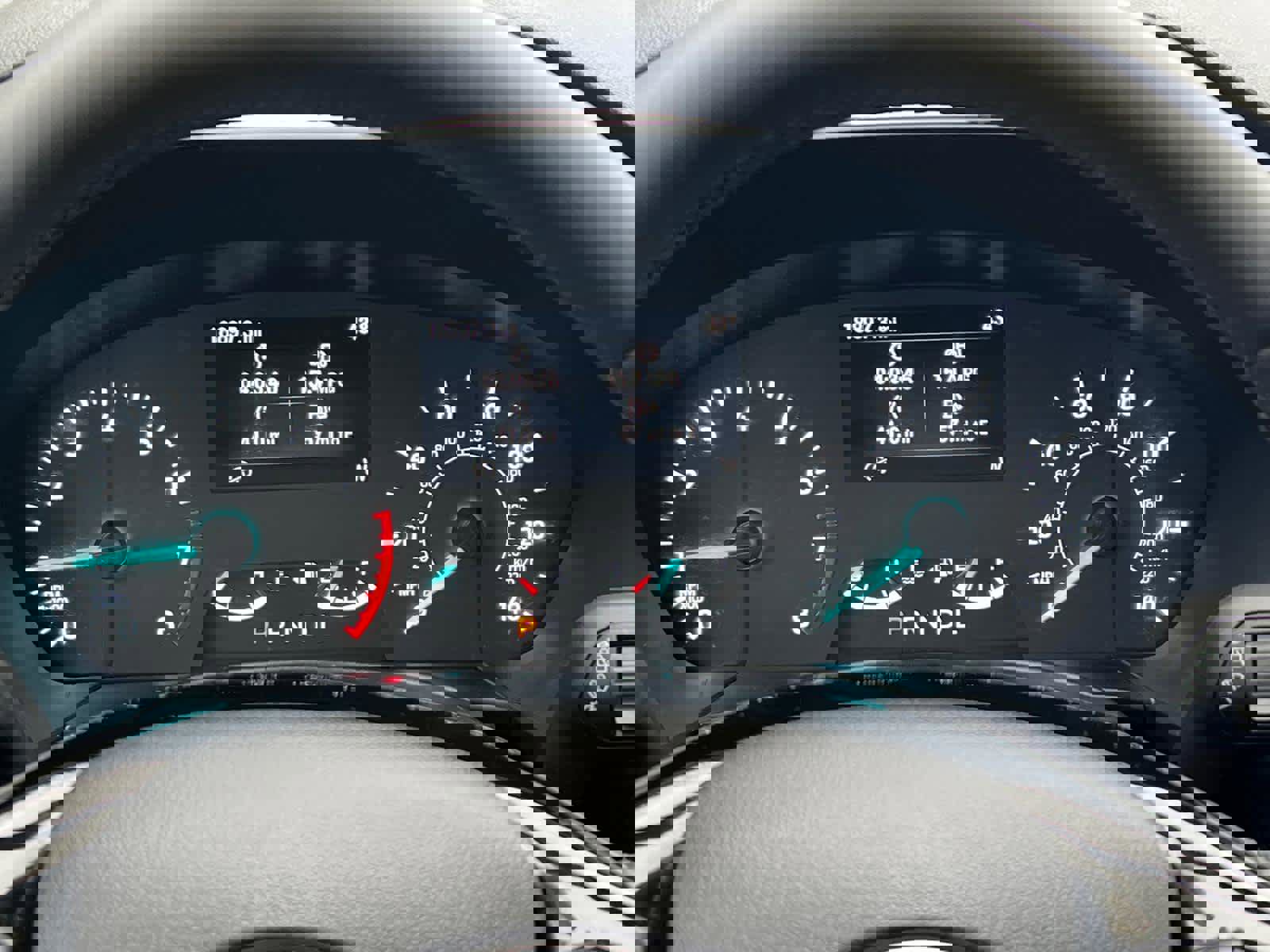 Used 2022 Ford Escape SE w/ Convenience Package image 17