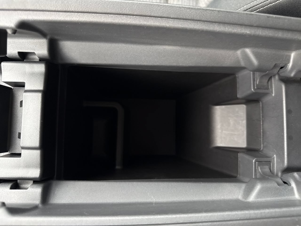 Used 2021 Nissan Rogue S FWD image 29