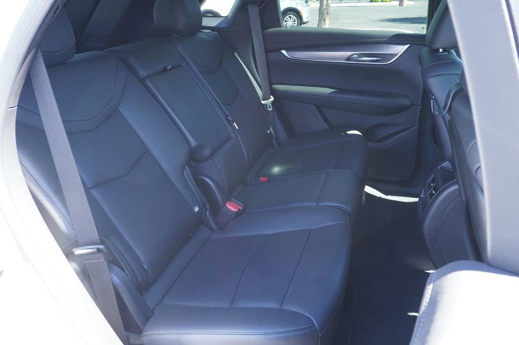 Certified 2023 Cadillac XT5 Luxury image 7