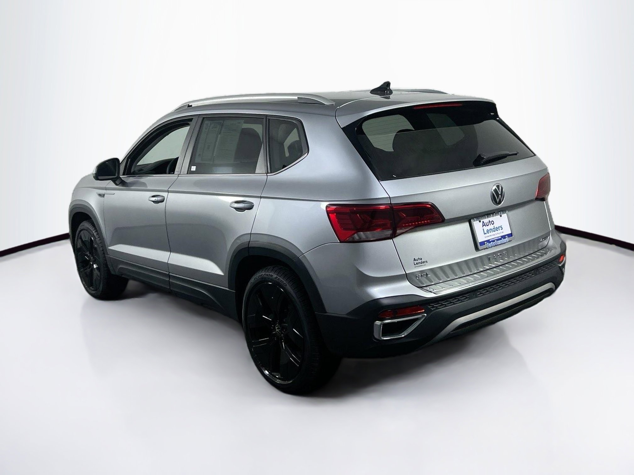 Used 2022 Volkswagen Taos SEL AWD/4WD image 7