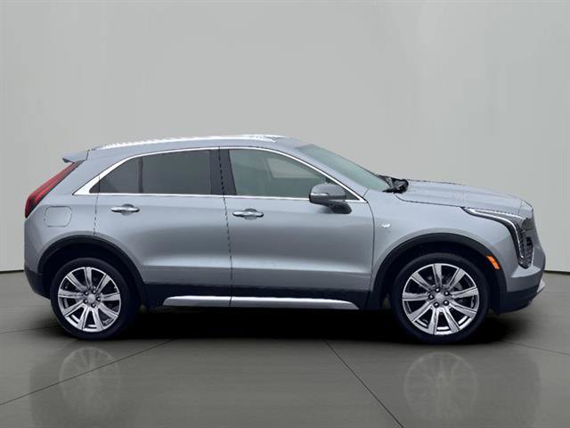 Certified 2023 Cadillac XT4 Premium Luxury w/ Technology Package image 5