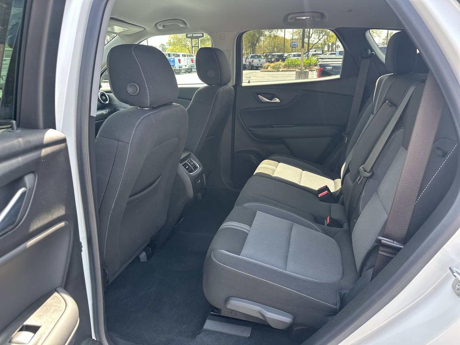 Used 2024 Chevrolet Blazer LT w/ Convenience Package FWD image 31