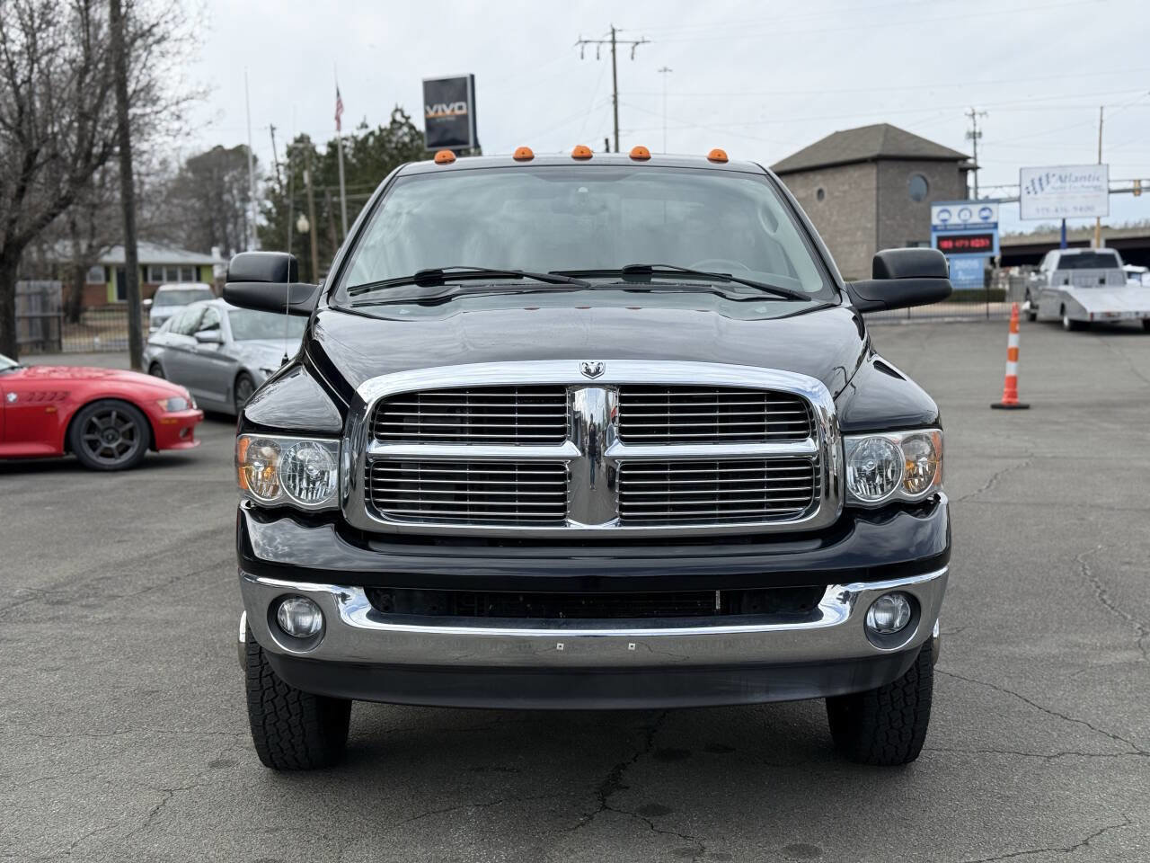 Used 2005 Dodge Ram 3500 Truck SLT image 3