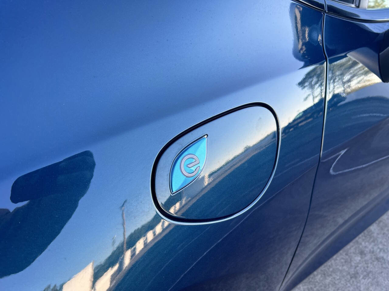 Used 2023 Chrysler Pacifica Touring-L w/ S Appearance Package image 12