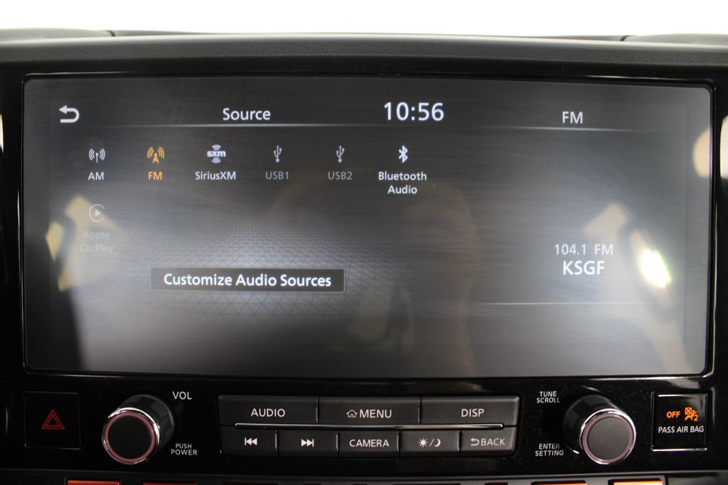 Used 2025 Nissan Frontier PRO-4X AWD/4WD image 5