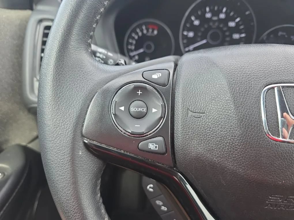 Used 2021 Honda HR-V Sport image 19