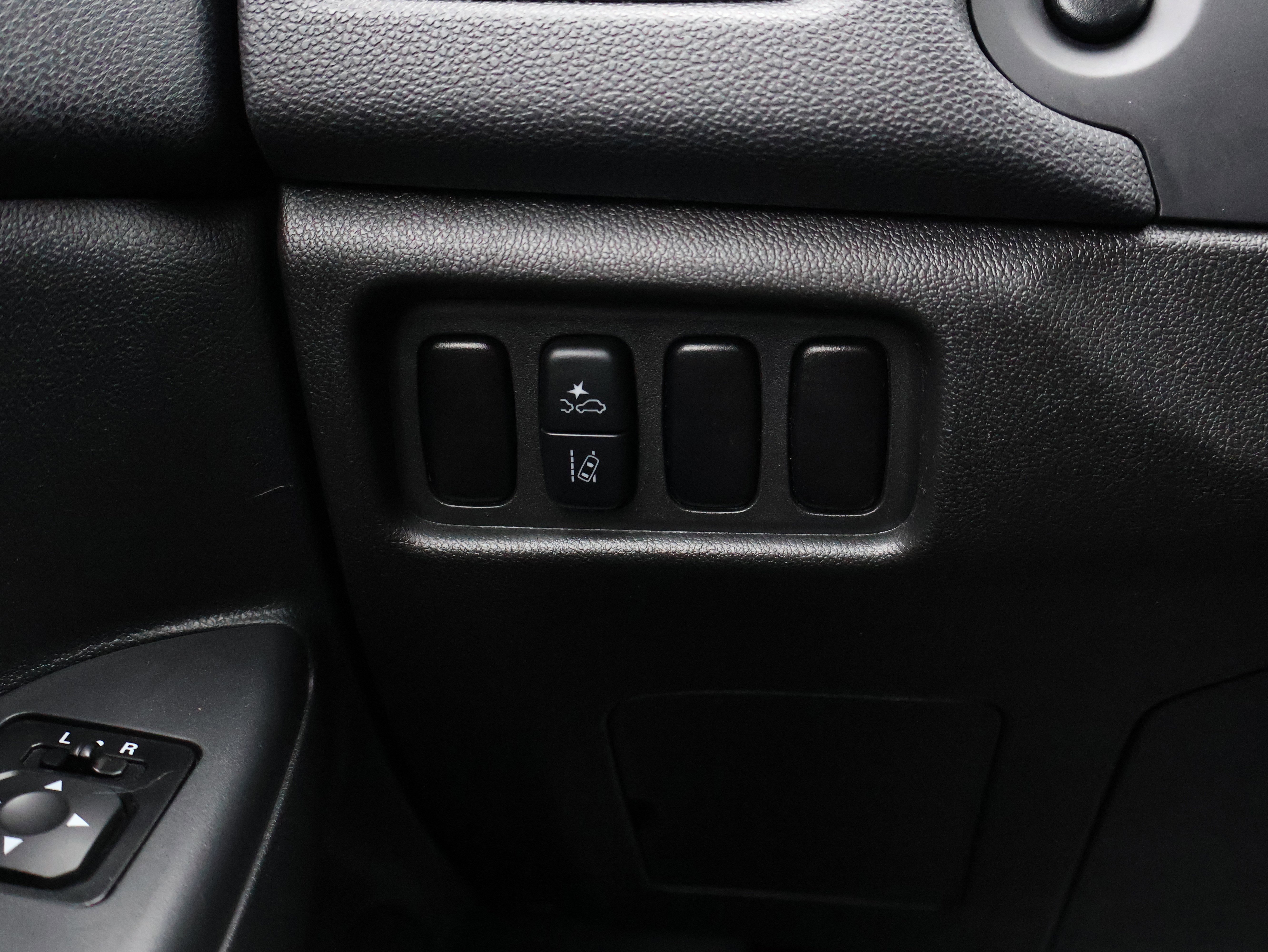 Used 2024 Mitsubishi Outlander Sport ES image 32