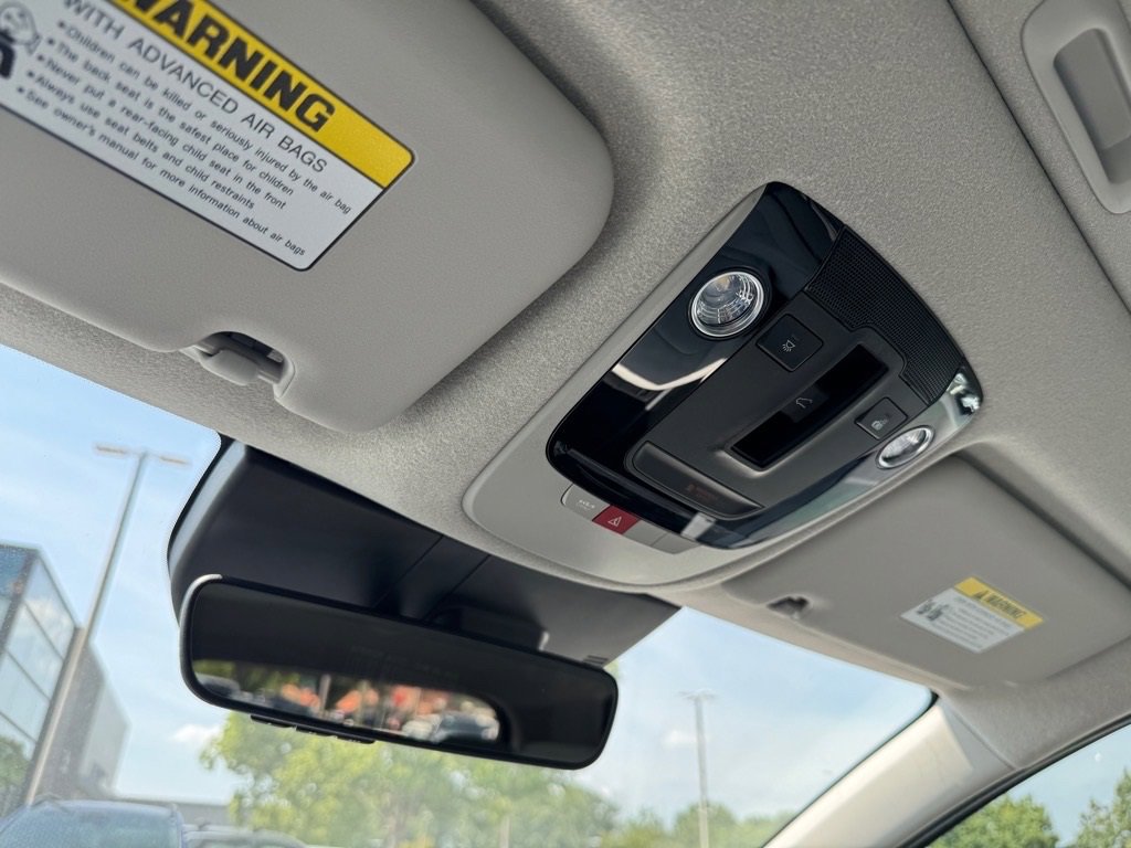 New 2025 Kia Niro EX Touring image 20