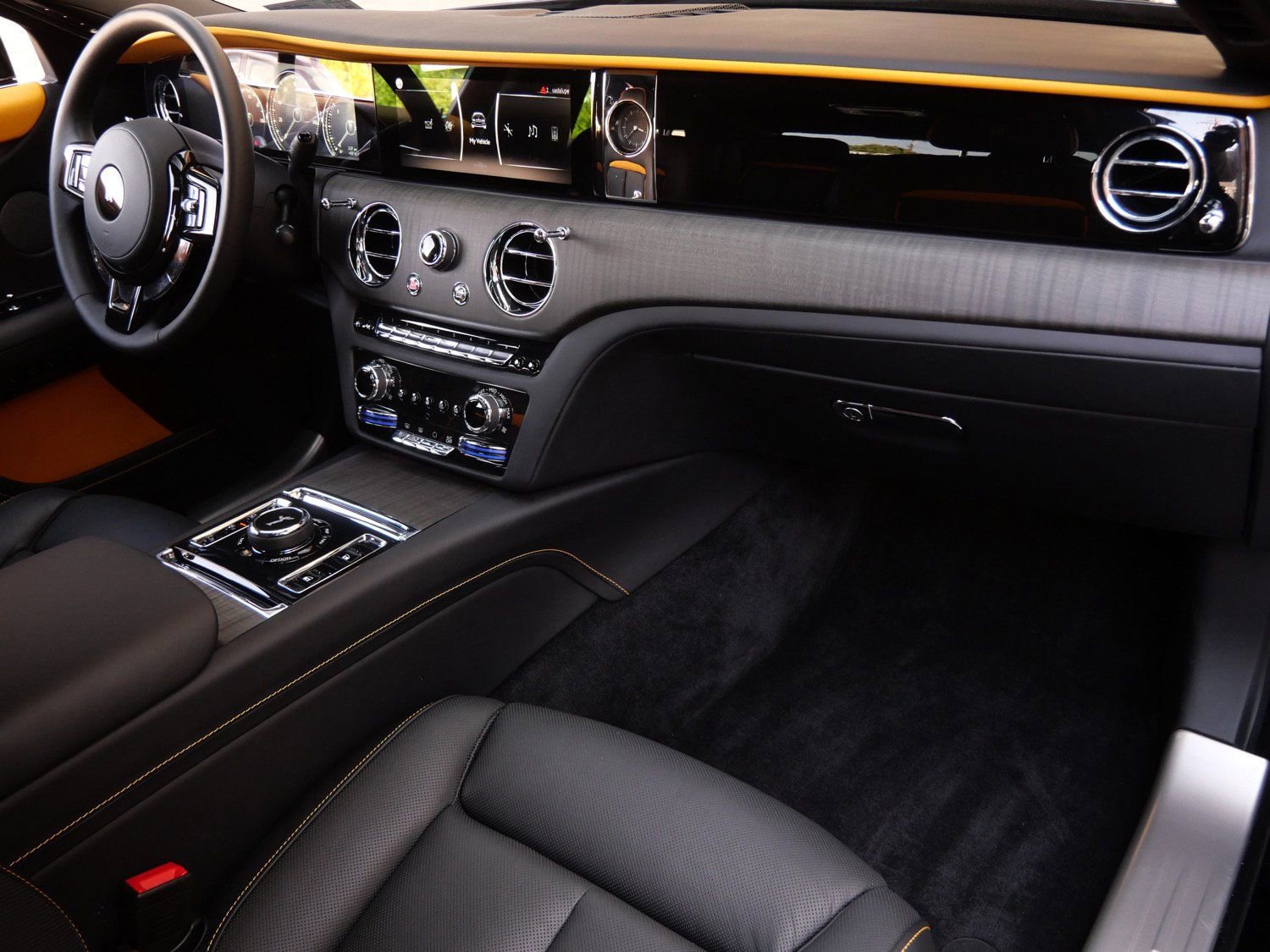 Certified 2022 Rolls-Royce Ghost w/ Ghost Package image 18