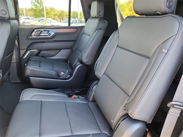 New 2026 GMC Yukon Denali w/ Sun & Power Step Package image 16