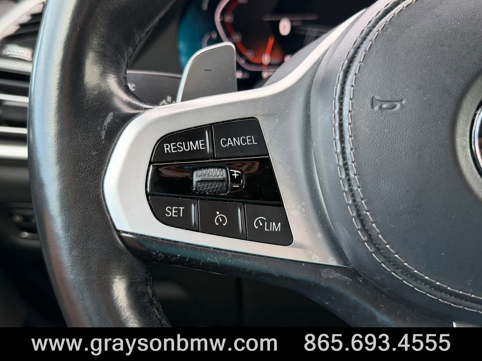 Used 2021 BMW X5 xDrive40i w/ M Sport Package AWD/4WD image 25