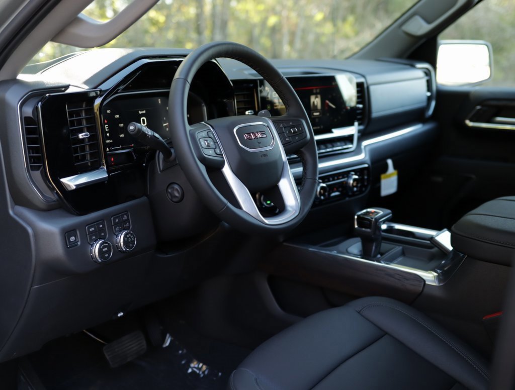 New 2026 GMC Sierra 1500 SLT w/ SLT Premium Plus Package image 9
