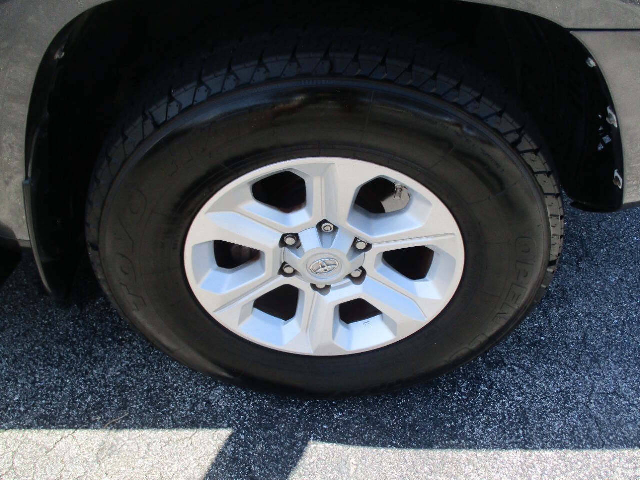 Used 2015 Toyota 4Runner SR5 Premium RWD image 36